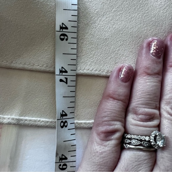 NWT - Picture 10 of 10